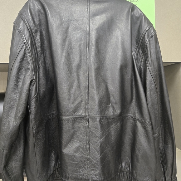 Members Only Black Leather Bomber Jacket - Picture 3 of 8
